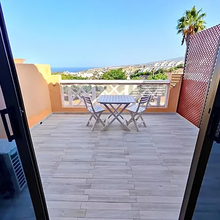 公寓 Sea And Sky Terrace 阿德耶